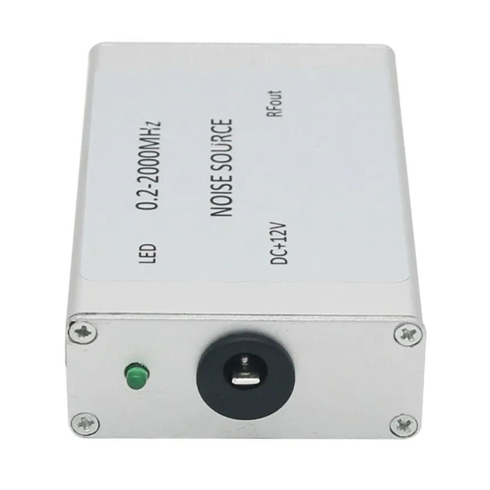 Signal Generator Spectrum Analyzer - 0,2-2000 MHz Aralığında Çalışan, Basit Bir